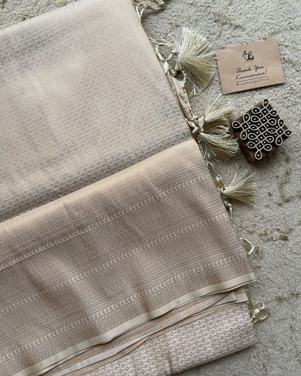 Cream Color Copper Zari Weaving Banarasi Soft Silk Saree - Vootbuy
