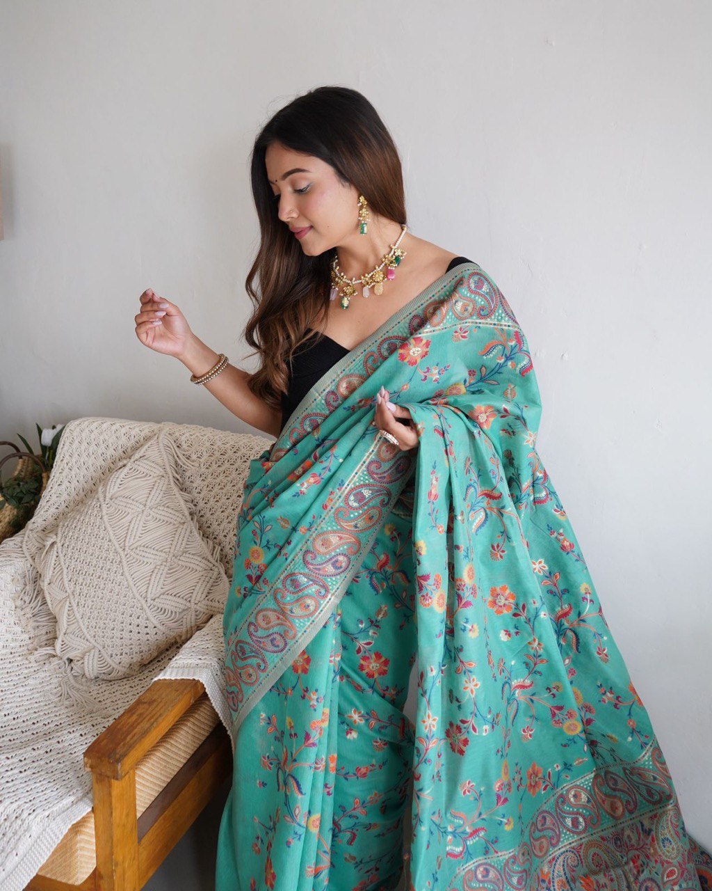 wedding best saree for kashmiri