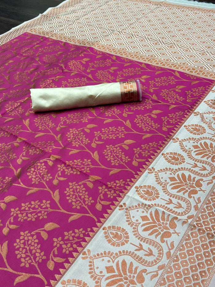 pink saree for women